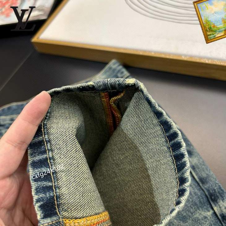 Picture of LV Jeans Long _SKULVsz29-3825tn9211616